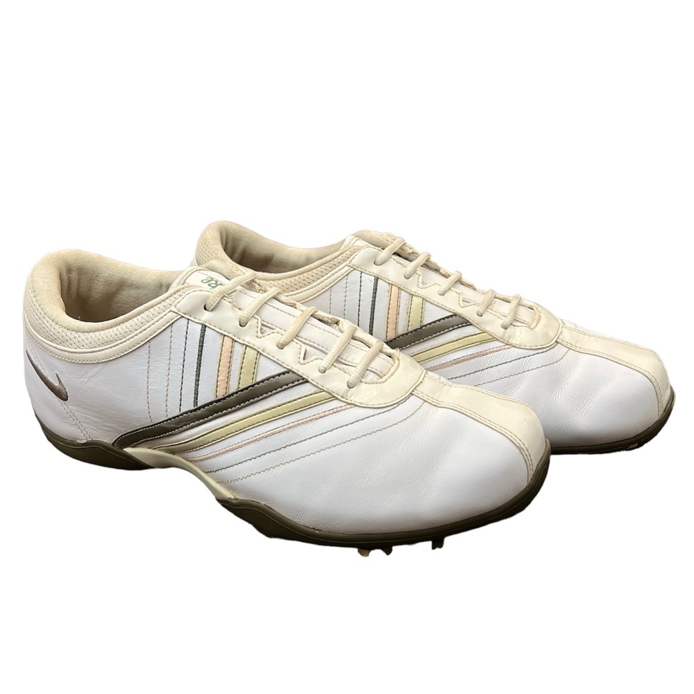 Vintage Nike Women’s Golf Shoes - Size 9.5